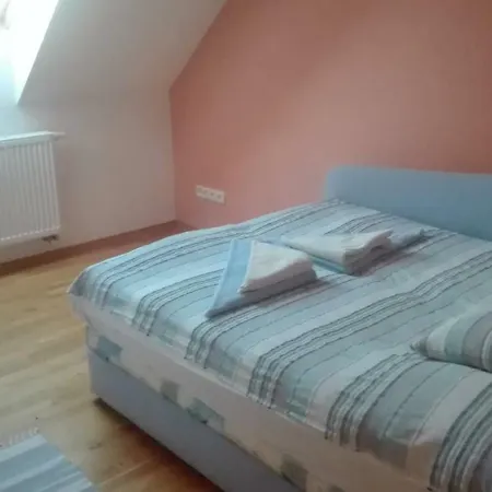 アパート Cesky Raj *